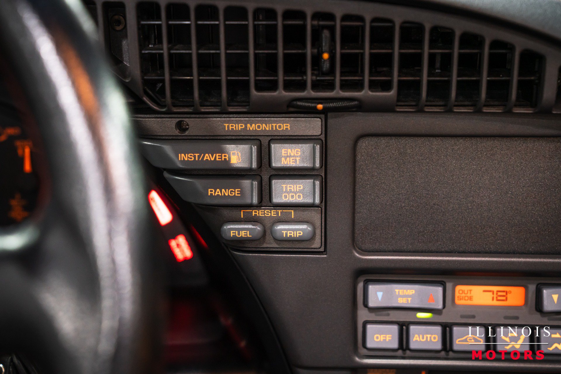 Used 1991 Chevrolet Corvette Convertible RWD image 22