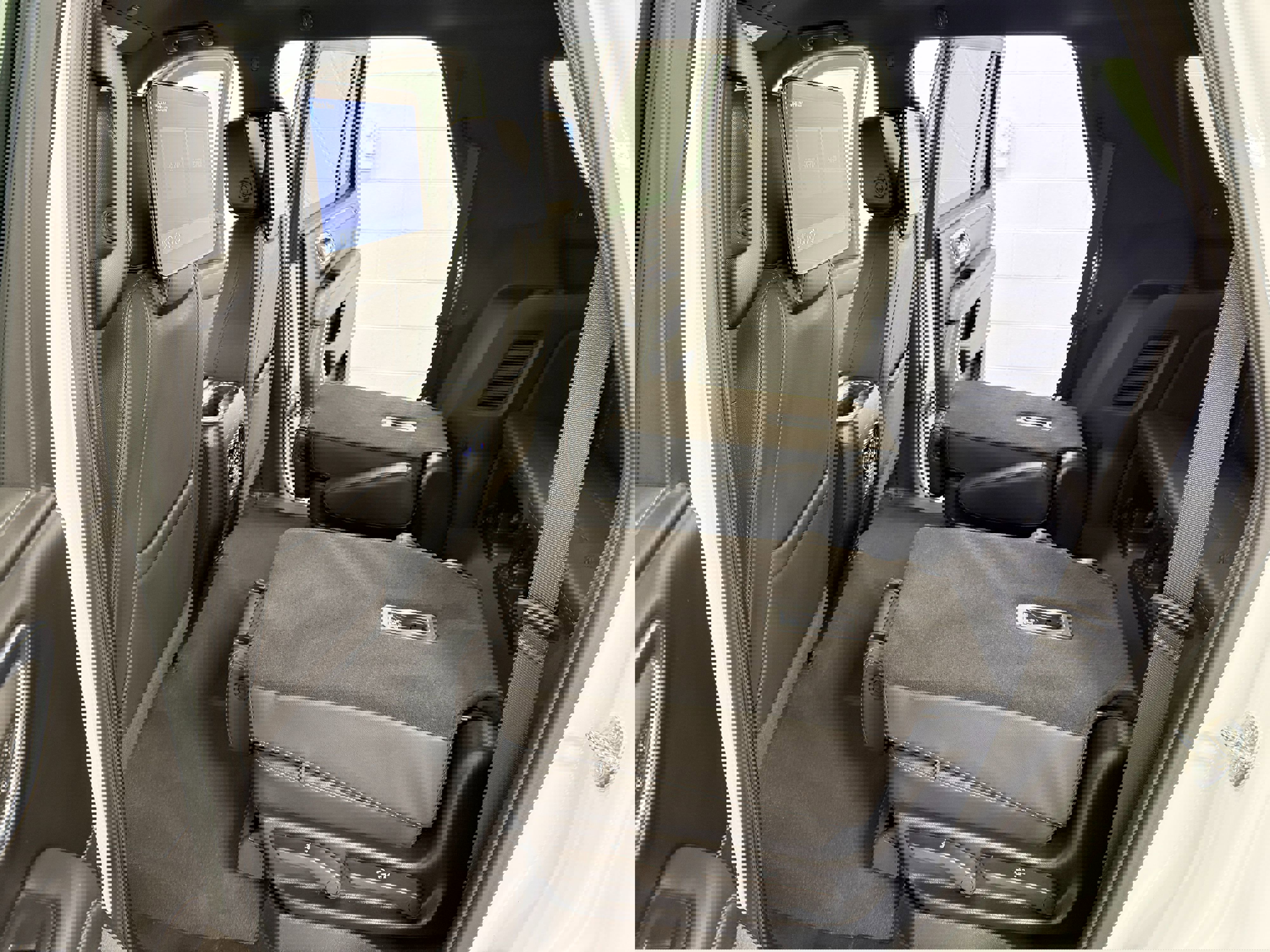 Used 2024 Chevrolet Tahoe LT w/ Luxury Package image 17