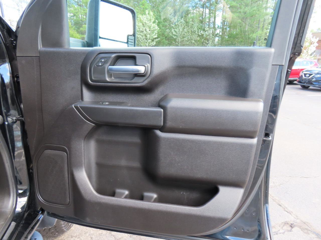 Used 2024 Chevrolet Silverado 2500 Custom w/ Z71 Off-Road Package AWD/4WD image 25