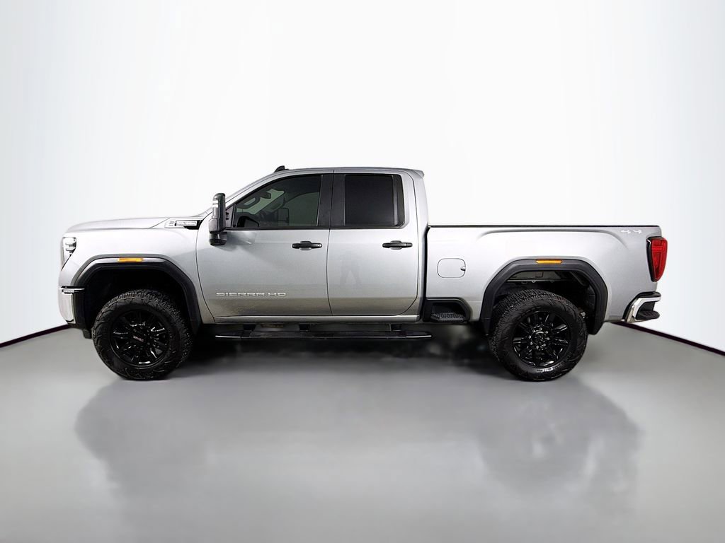 Used 2025 GMC Sierra 2500 Pro w/ 1SA Pro Safety Plus Package AWD/4WD image 4