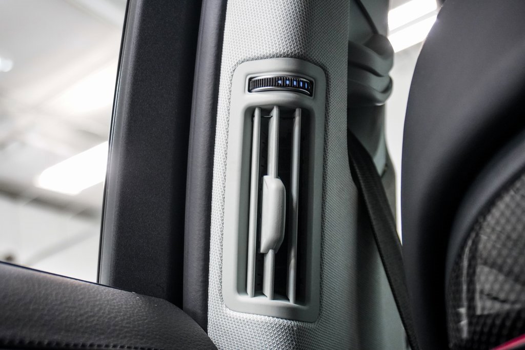 Used 2023 Audi S8 image 28