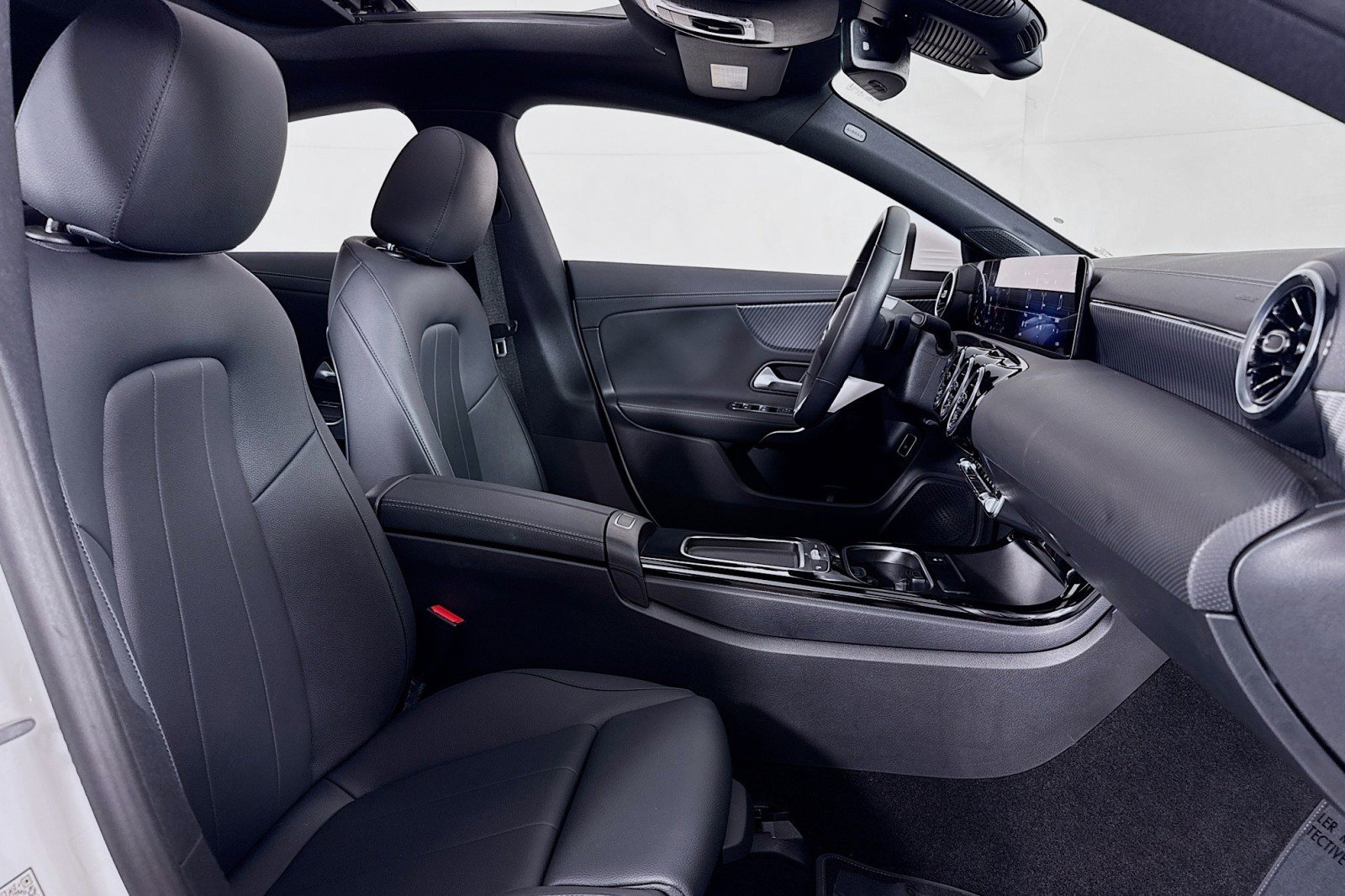 Certified 2026 Mercedes-Benz CLA 250 4MATIC image 7