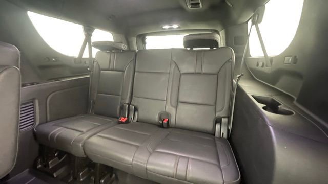 Used 2022 Chevrolet Suburban RST w/ Luxury Package image 47
