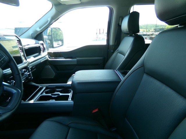 New 2026 Ford F250 Lariat image 9