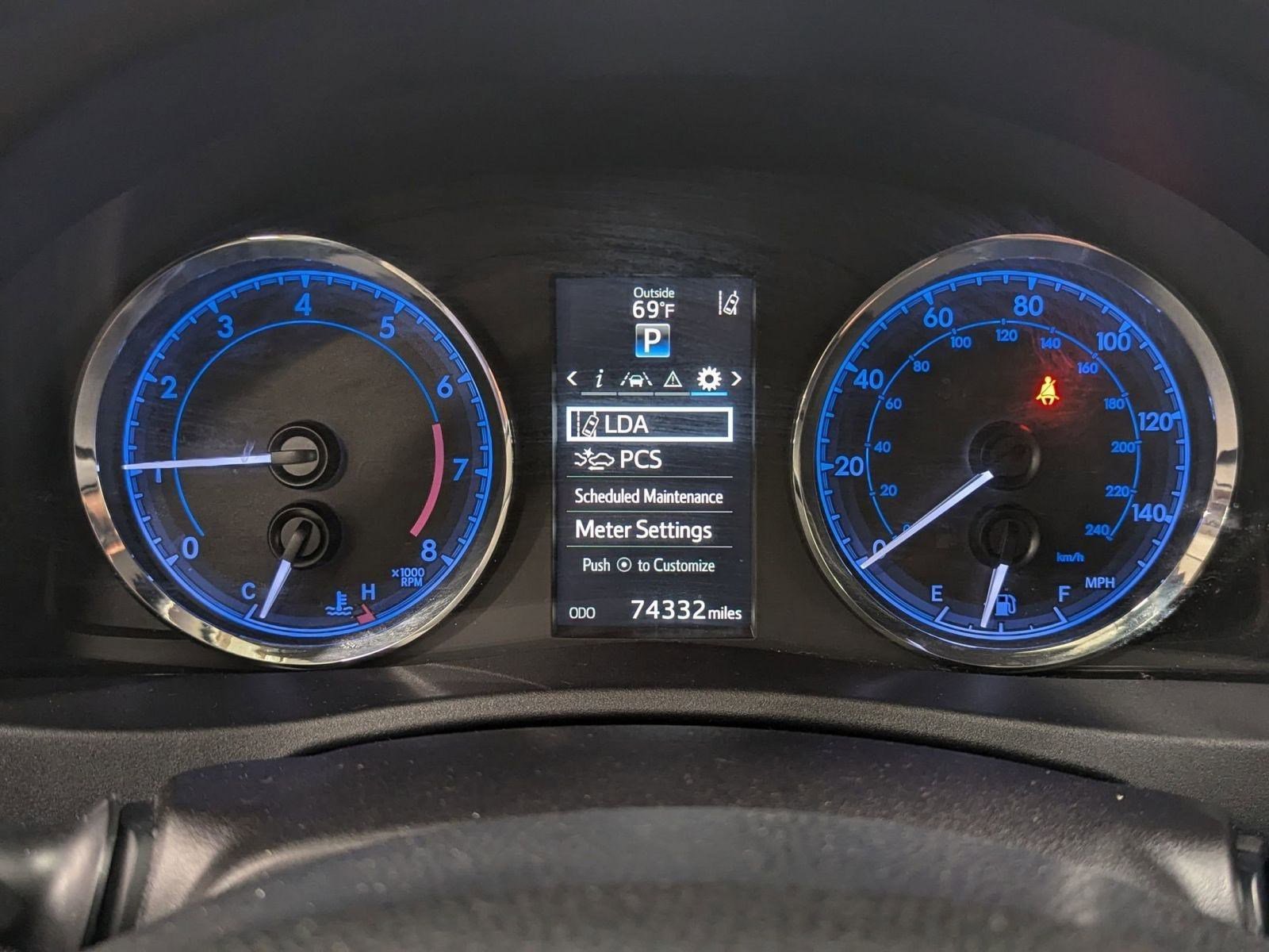 Used 2017 Toyota Corolla SE w/ Carpet Mat Package (TMS) image 14