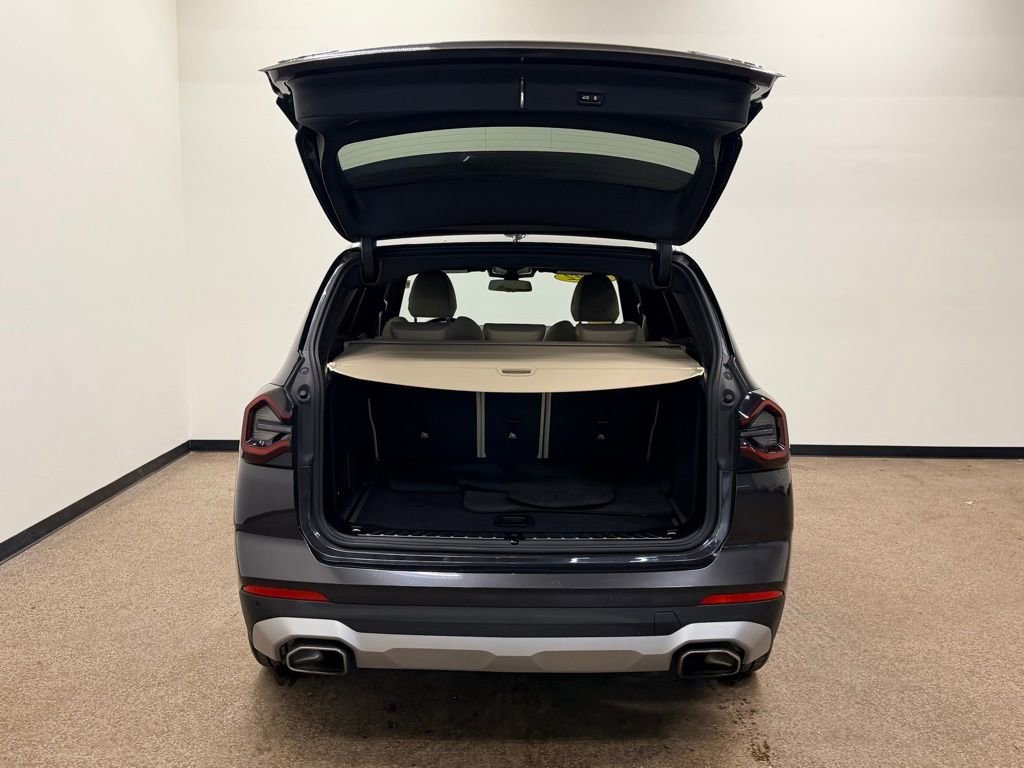 Used 2022 BMW X3 xDrive30i w/ Convenience Package image 5