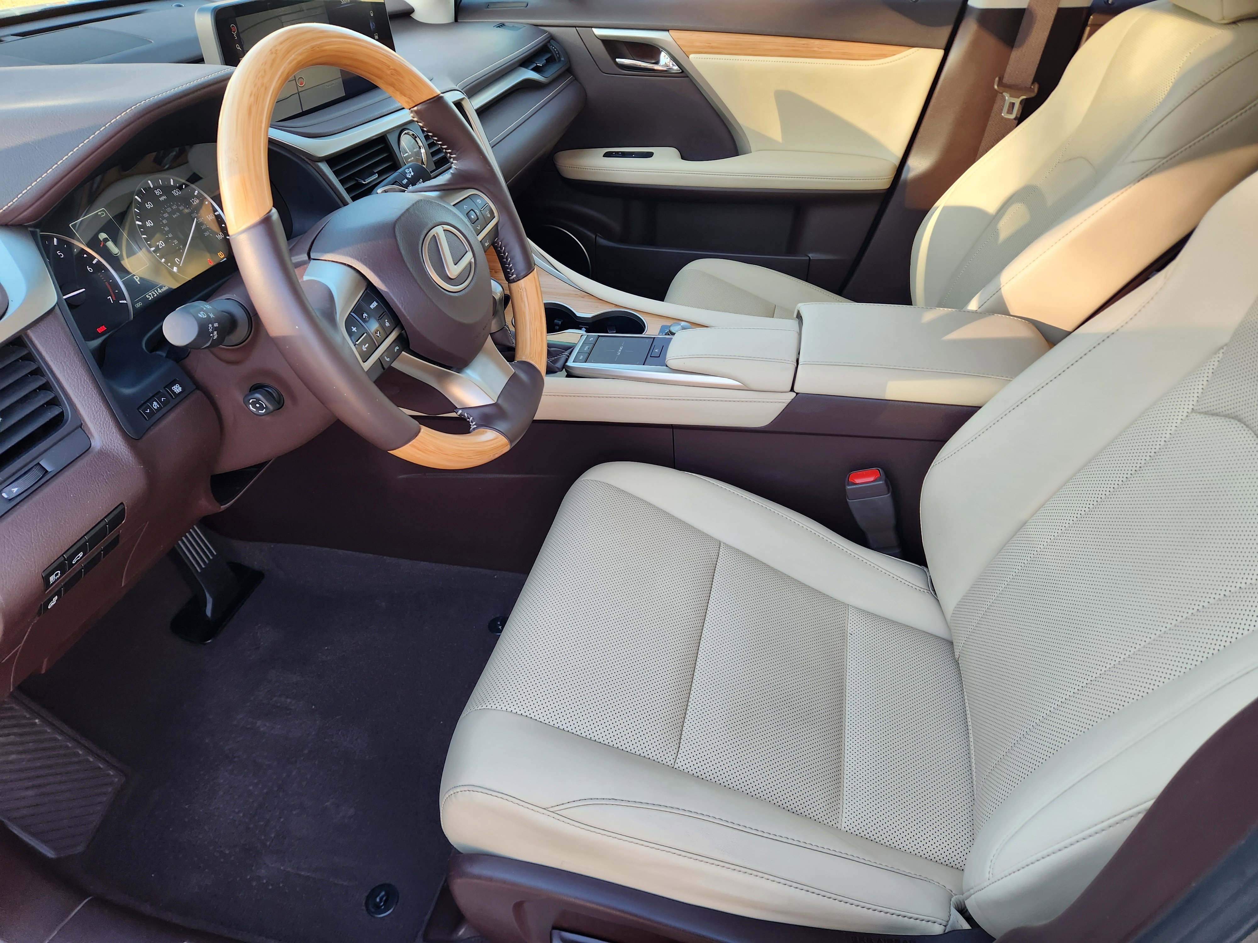 Used 2020 Lexus RX 350L FWD w/ Premium Package image 14