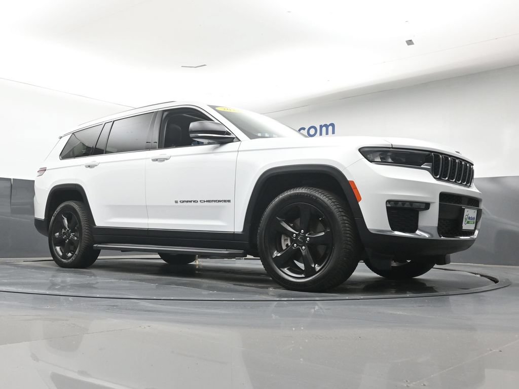 Used 2022 Jeep Grand Cherokee L Limited AWD/4WD image 29