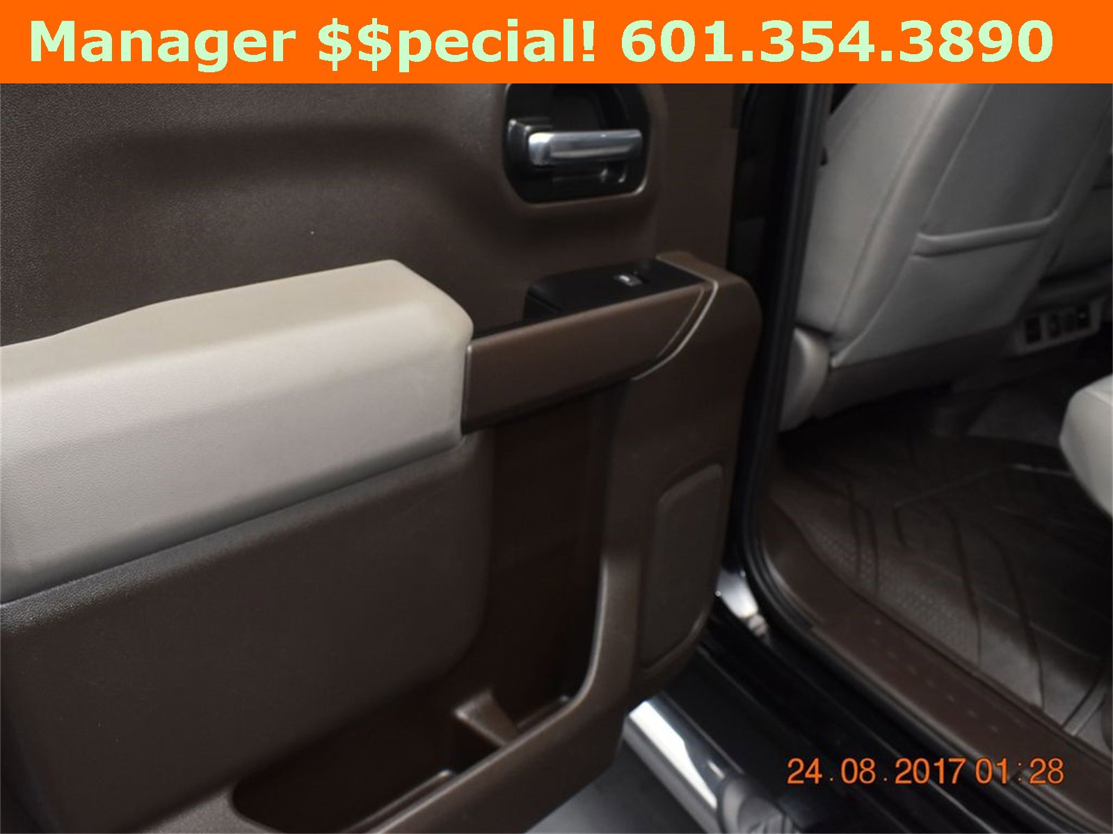 Used 2019 Chevrolet Silverado 1500 LT w/ All-Star Edition image 15