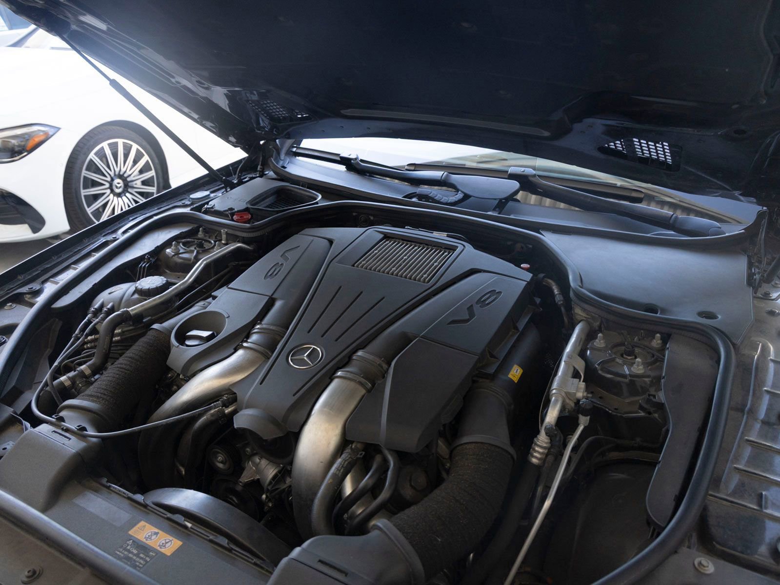 Used 2014 Mercedes-Benz SL 550 image 25