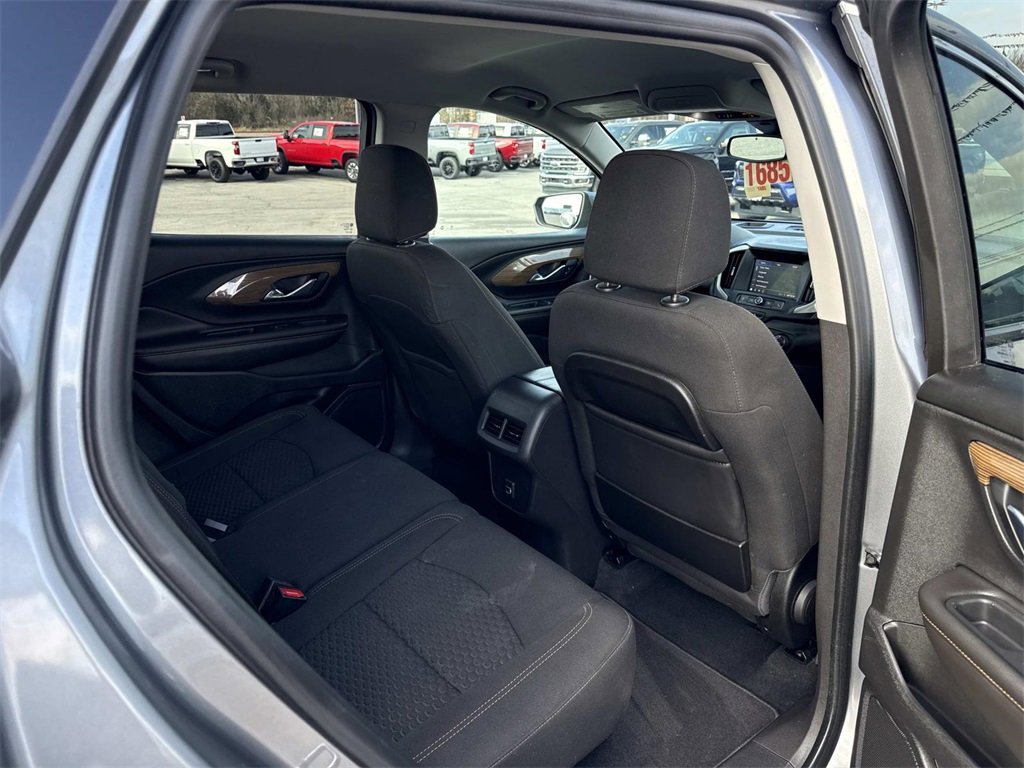 Used 2021 GMC Terrain SLE w/ LPO, Floor Liner Package image 28