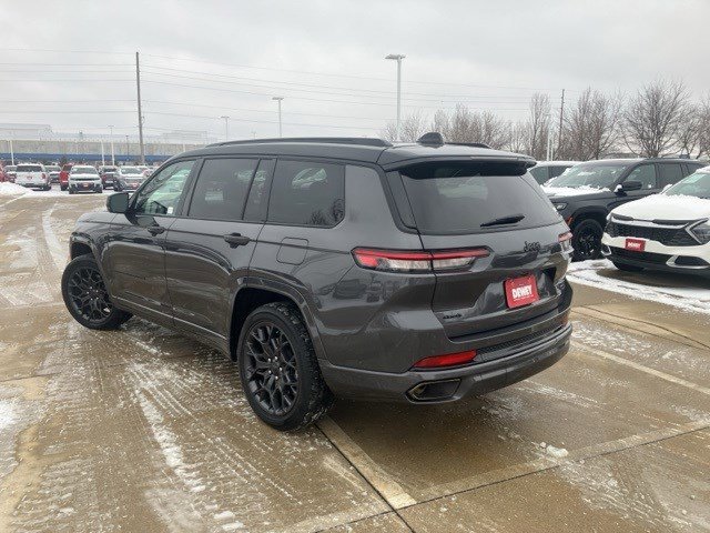 Used 2024 Jeep Grand Cherokee L Summit w/ High Altitude Package image 6