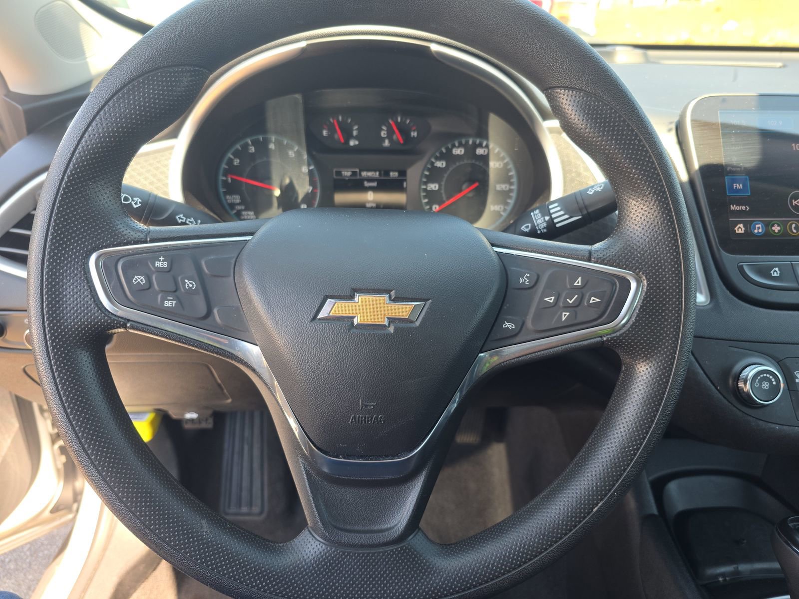 Used 2020 Chevrolet Malibu LS w/ LPO, Convenience Package 2 FWD image 17