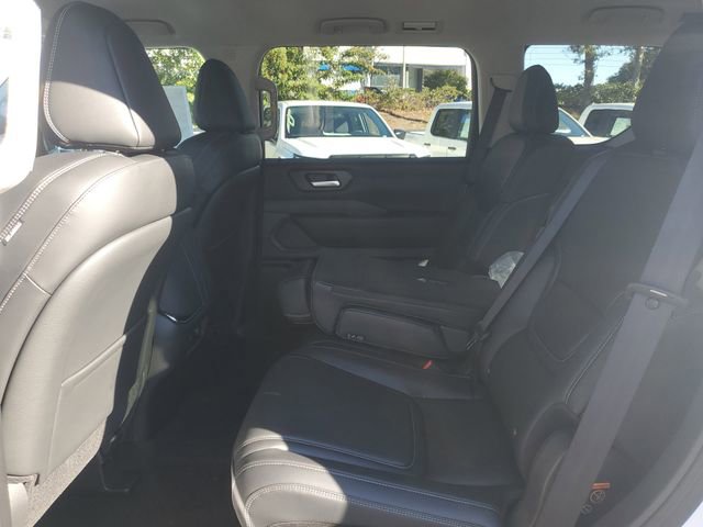 New 2026 Nissan Armada SV image 8