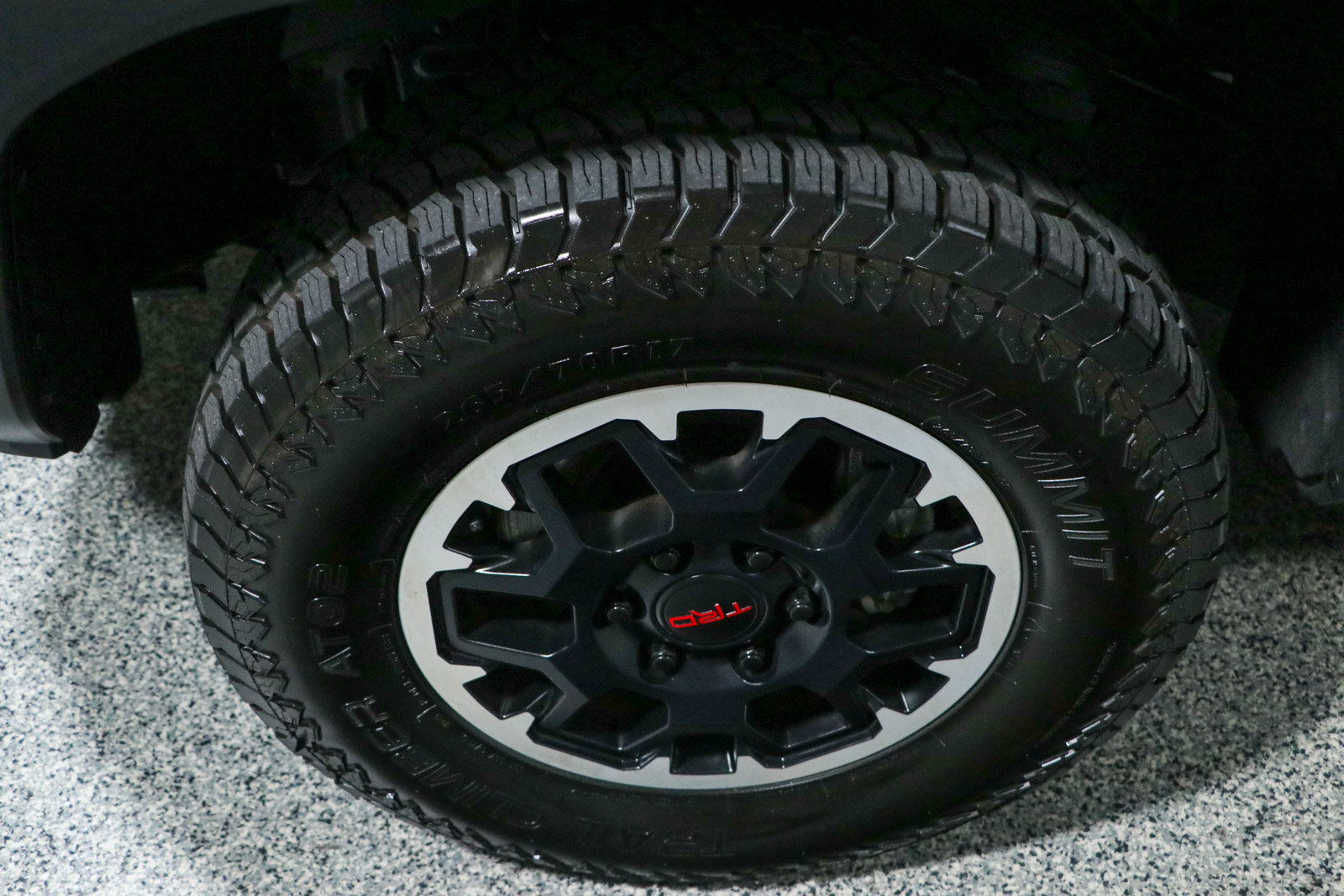 Used 2024 Toyota Tacoma TRD Off-Road AWD/4WD image 11