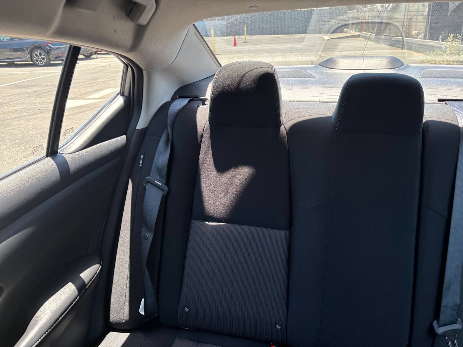 Used 2025 Nissan Sentra SV FWD image 39