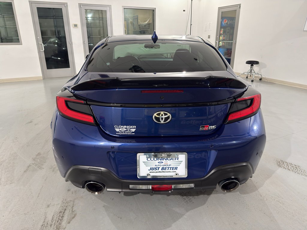 Used 2024 Toyota GR86 Premium image 9