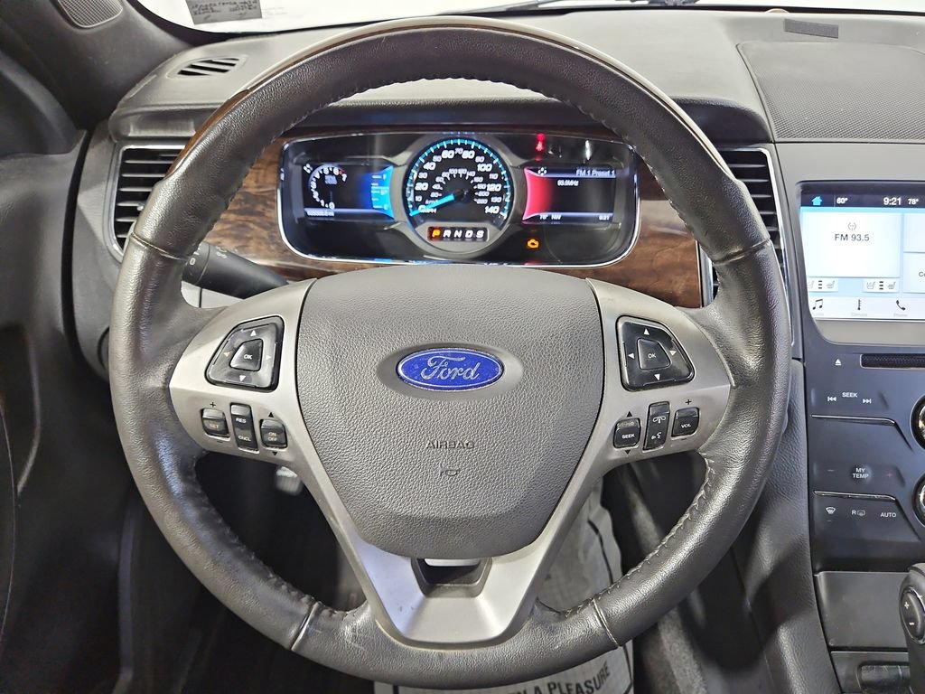 Used 2016 Ford Taurus Limited FWD image 15