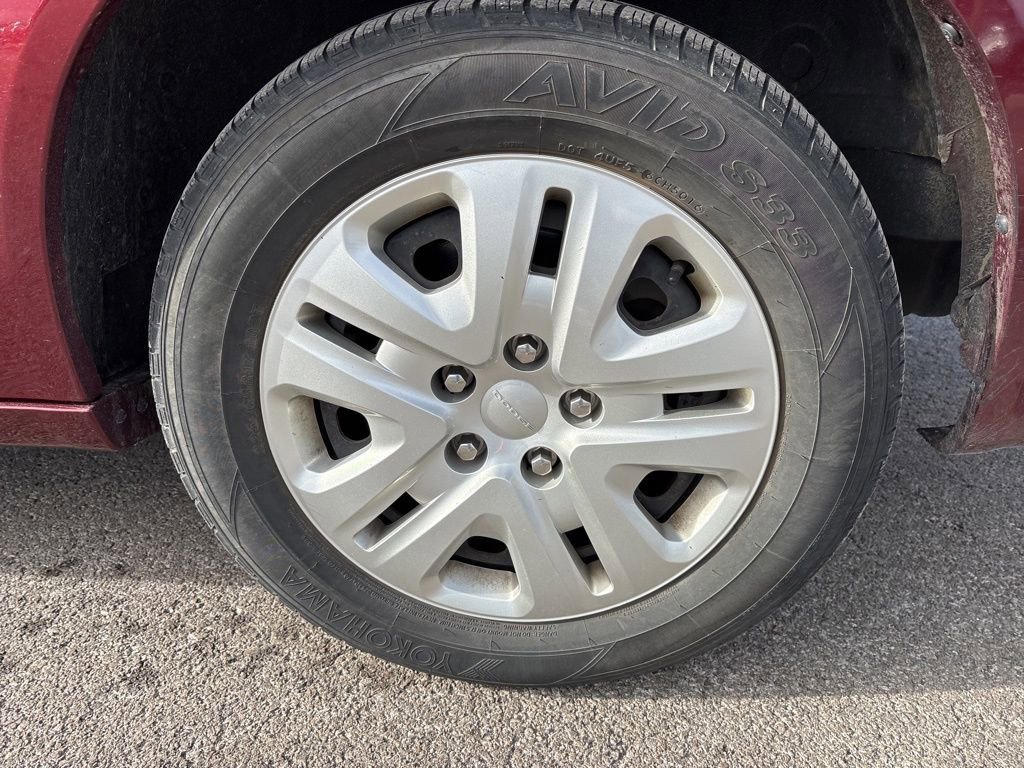 Used 2017 Dodge Grand Caravan SE w/ Power Window Group image 6