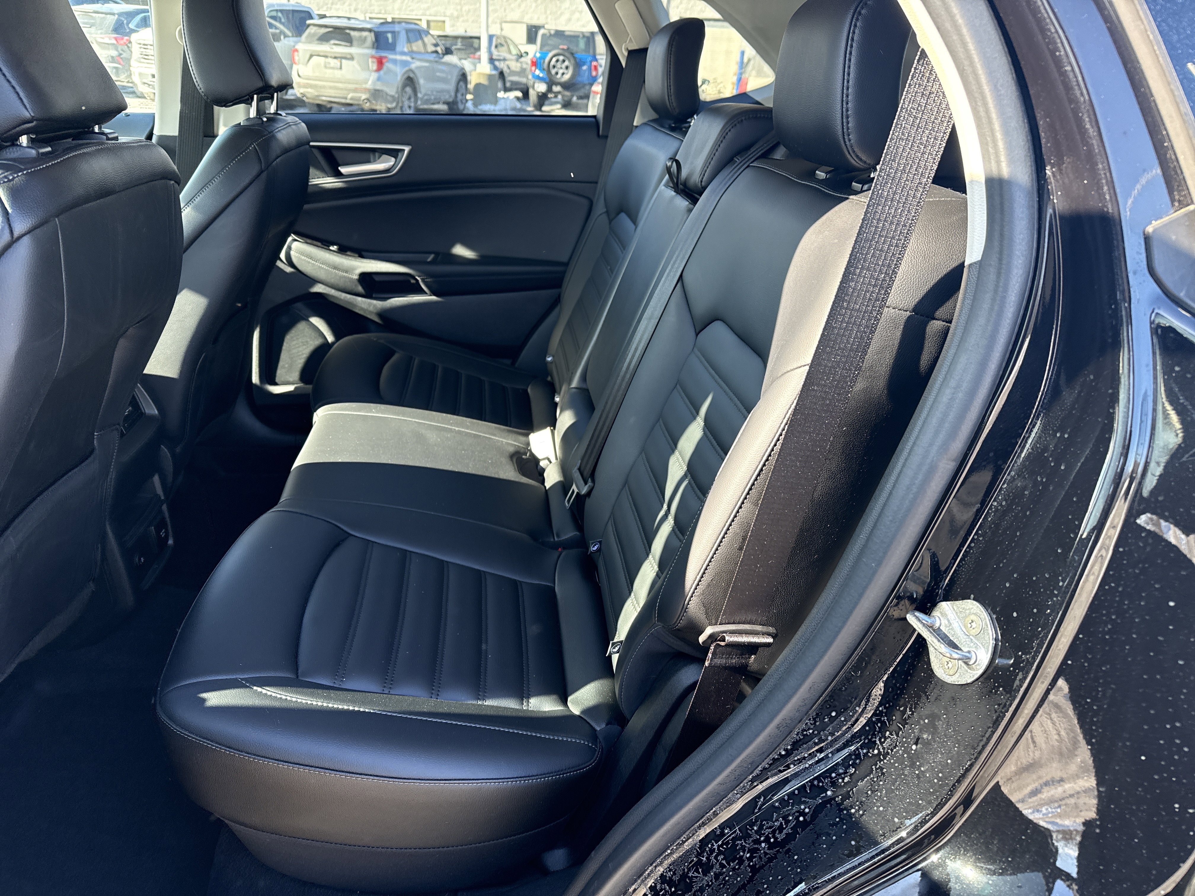 Used 2024 Ford Edge SEL w/ Convenience Package image 13