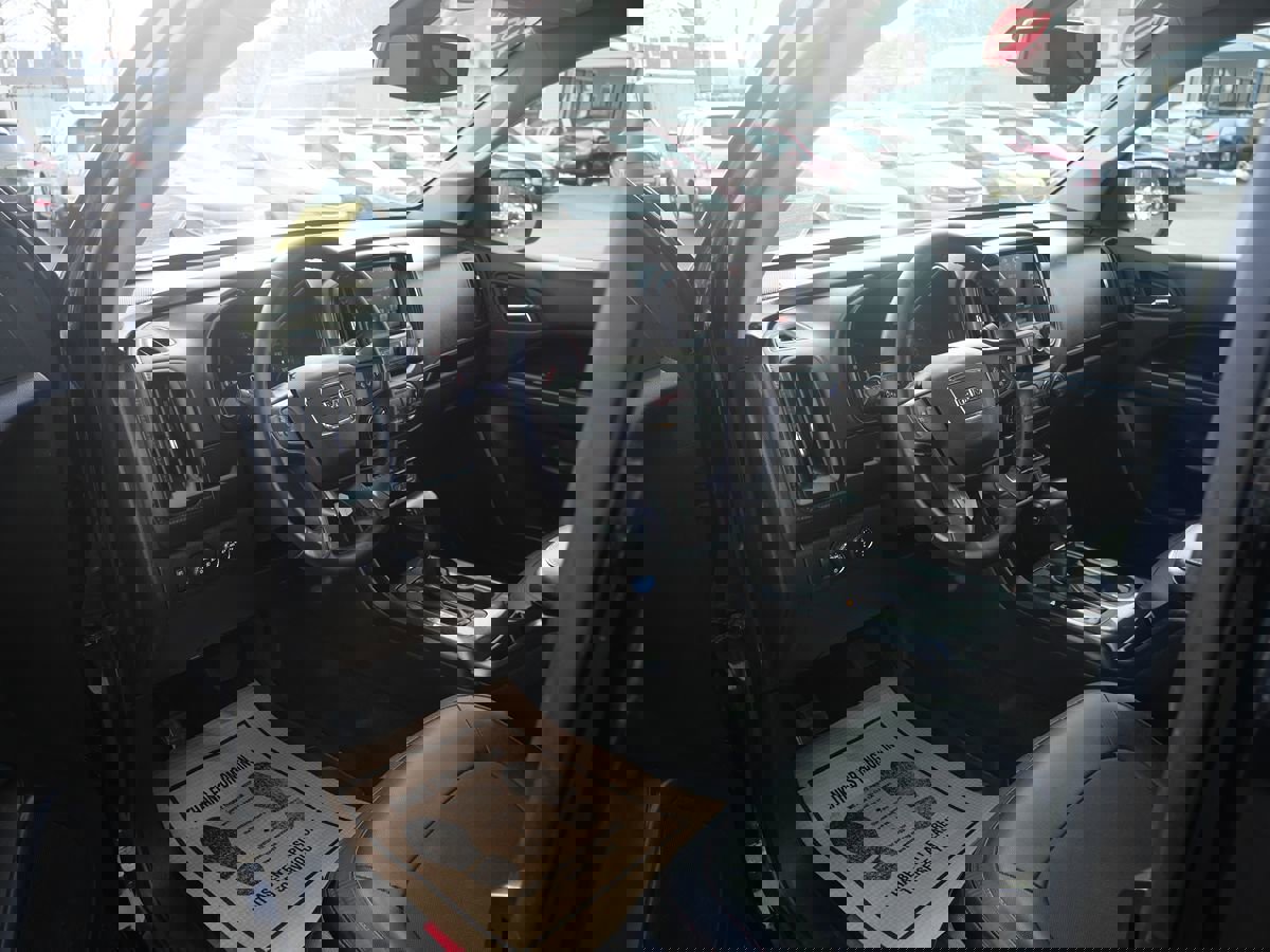 Used 2016 GMC Canyon SLE w/ All Terrain Adventure Package image 9