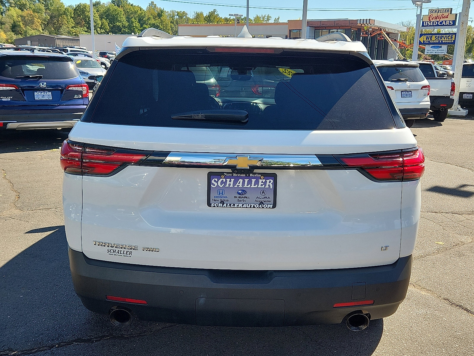 Used 2022 Chevrolet Traverse LT image 5