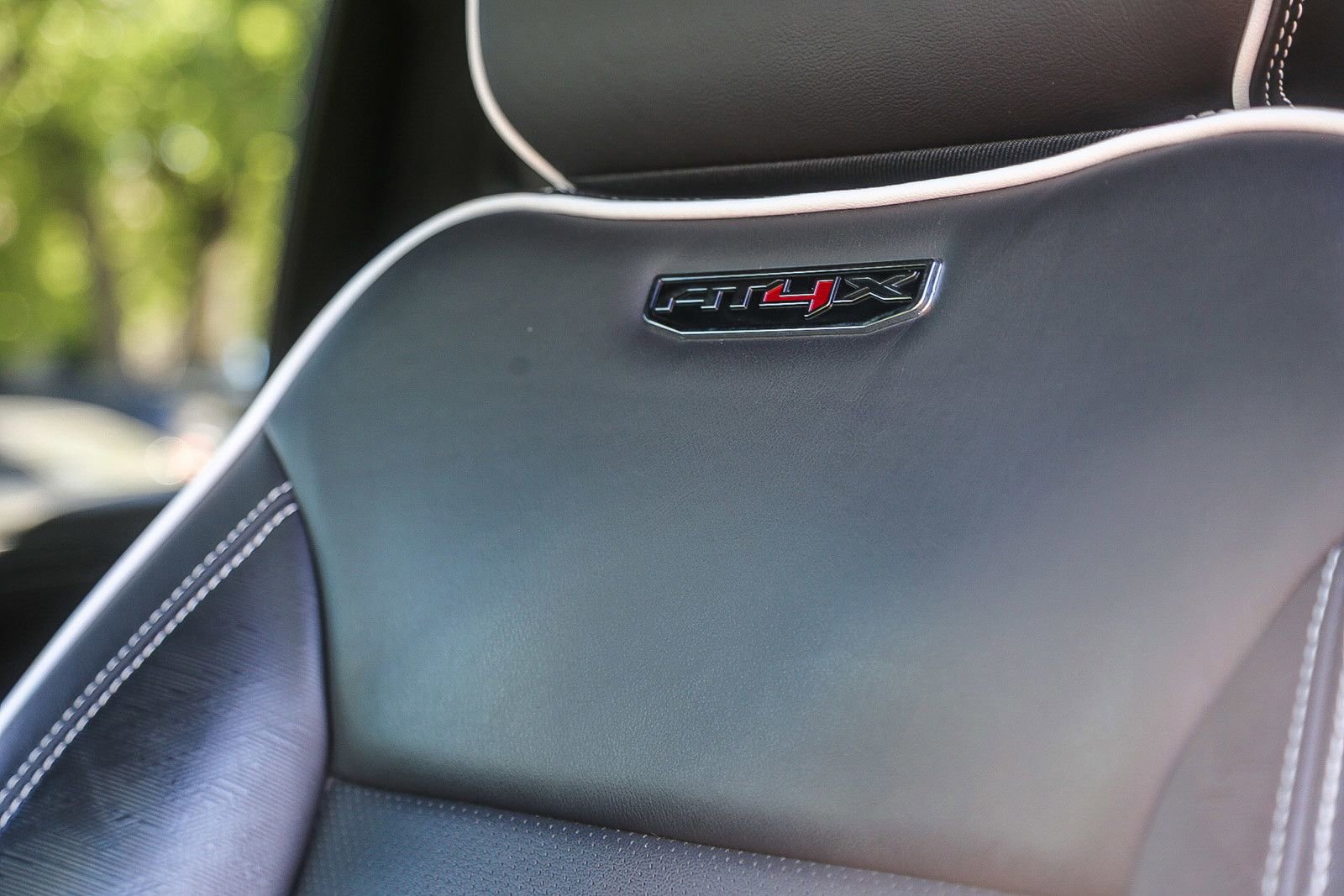 Used 2024 GMC Sierra 2500 AT4X image 23