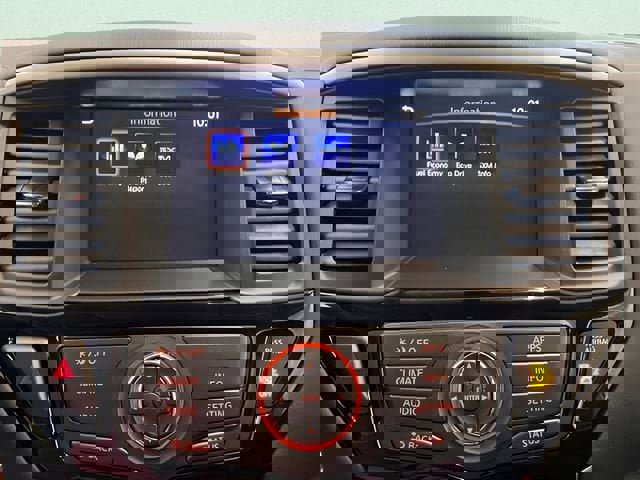 Used 2020 Nissan Pathfinder S image 23