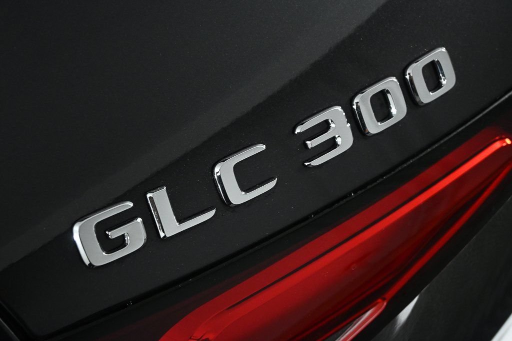 New 2025 Mercedes-Benz GLC 300 4MATIC image 22