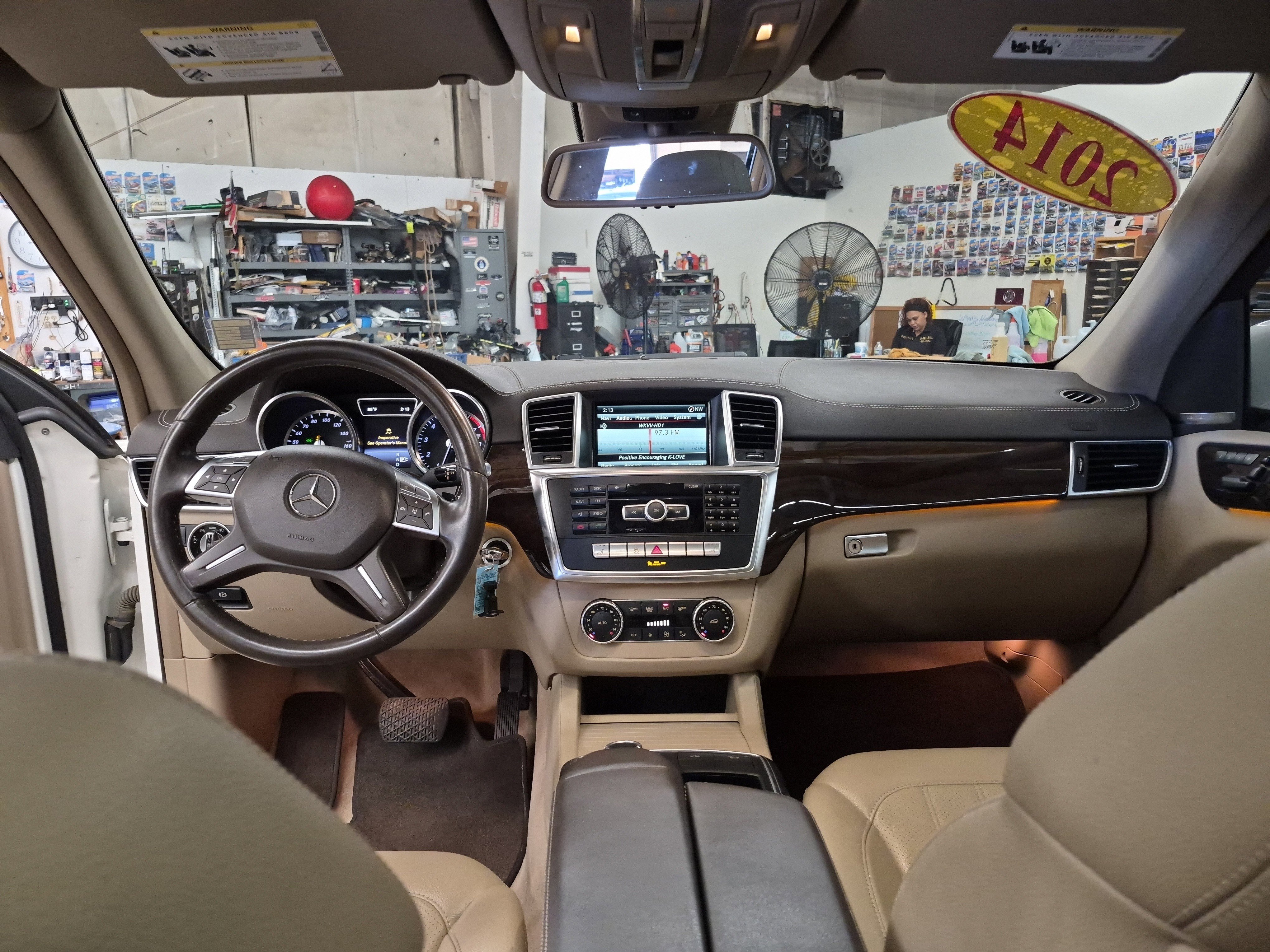 Used 2014 Mercedes-Benz GL 450 4MATIC image 22