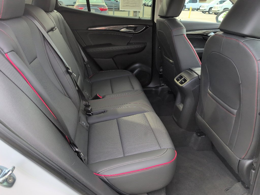 Used 2023 Buick Envision Essence w/ Technology Package I image 12