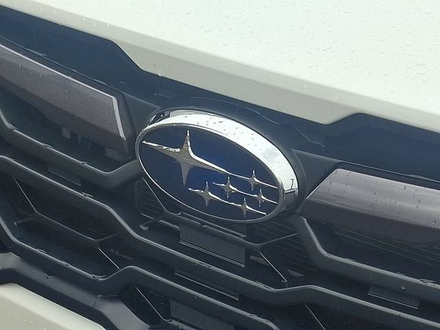 Used 2025 Subaru Crosstrek 2.5i Limited AWD/4WD image 30