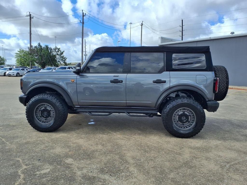Used 2022 Ford Bronco Badlands AWD/4WD image 5