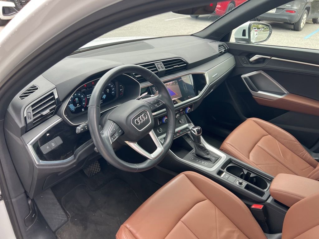 Used 2023 Audi Q3 2.0T Premium AWD/4WD image 48