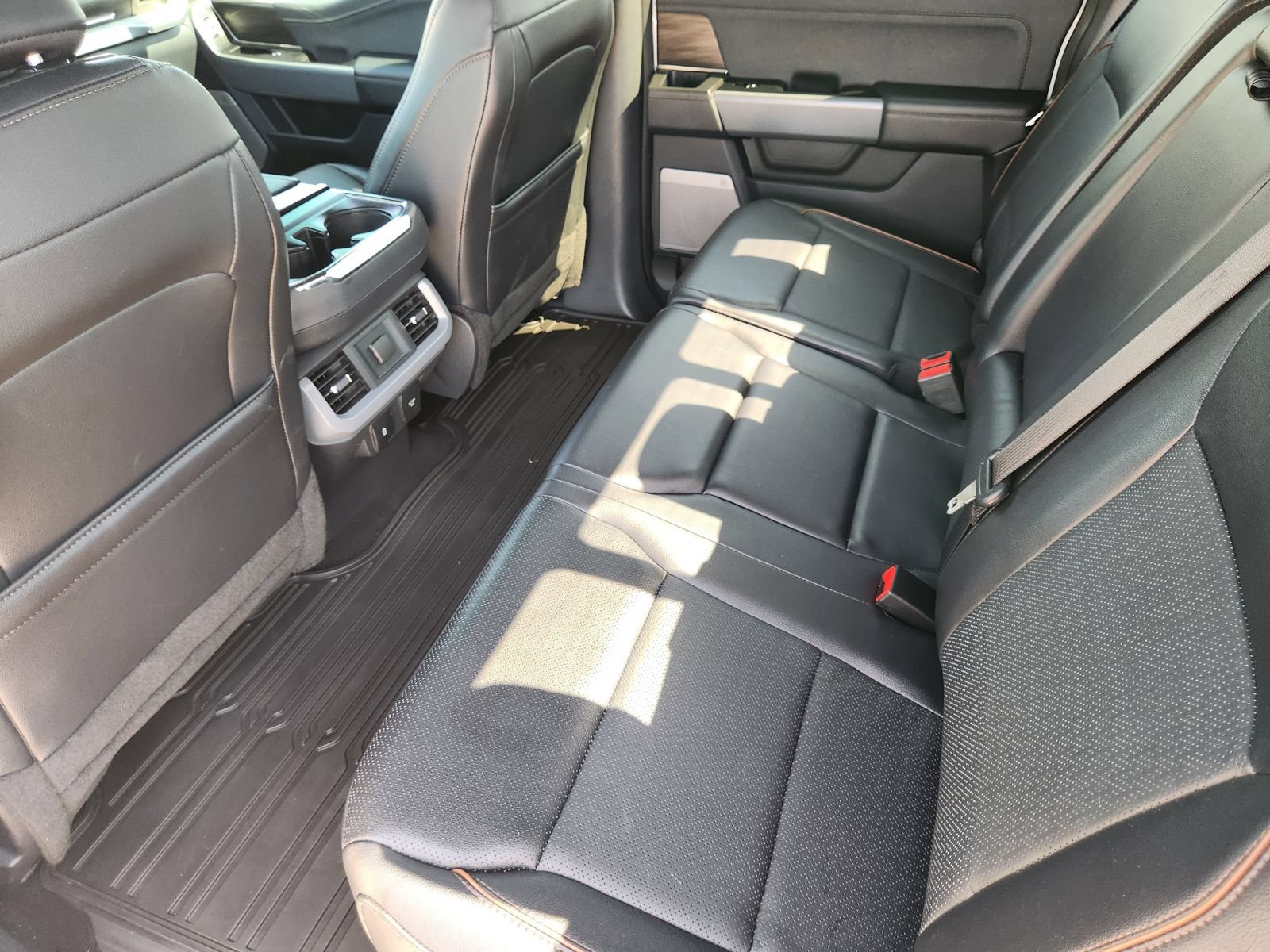 Used 2024 Ford F150 Lariat w/ Bed Utility Package AWD/4WD image 32