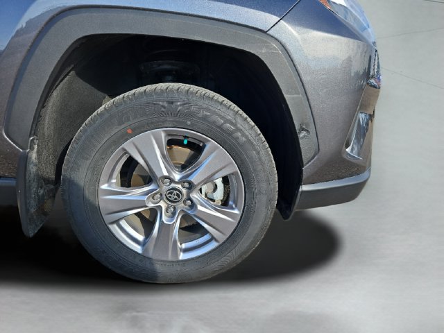 Used 2024 Toyota RAV4 XLE w/ Convenience Package AWD/4WD image 34
