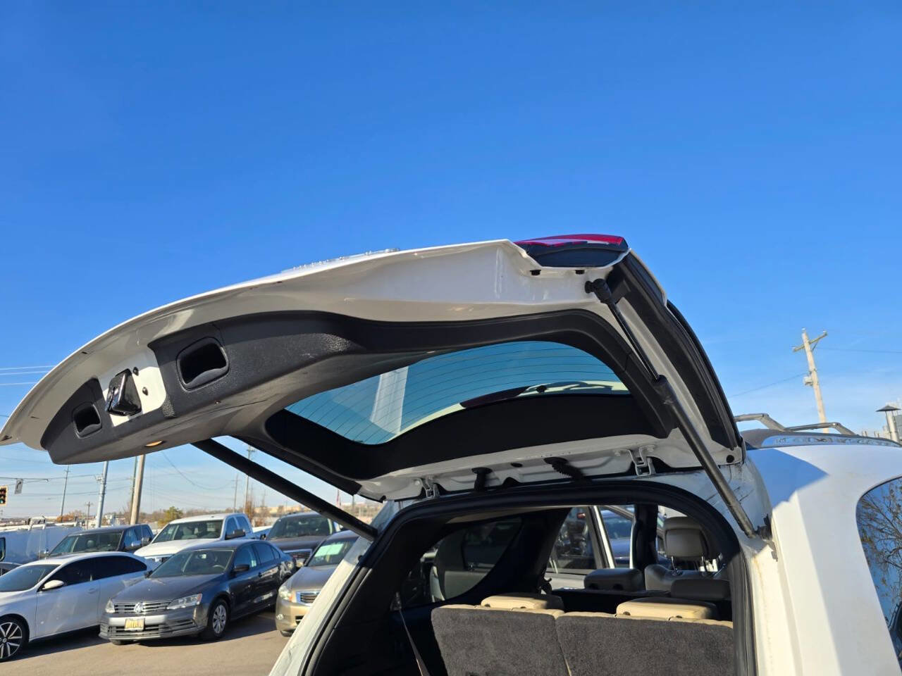 Used 2016 Dodge Durango Limited w/ Nav & Power Liftgate Group image 28