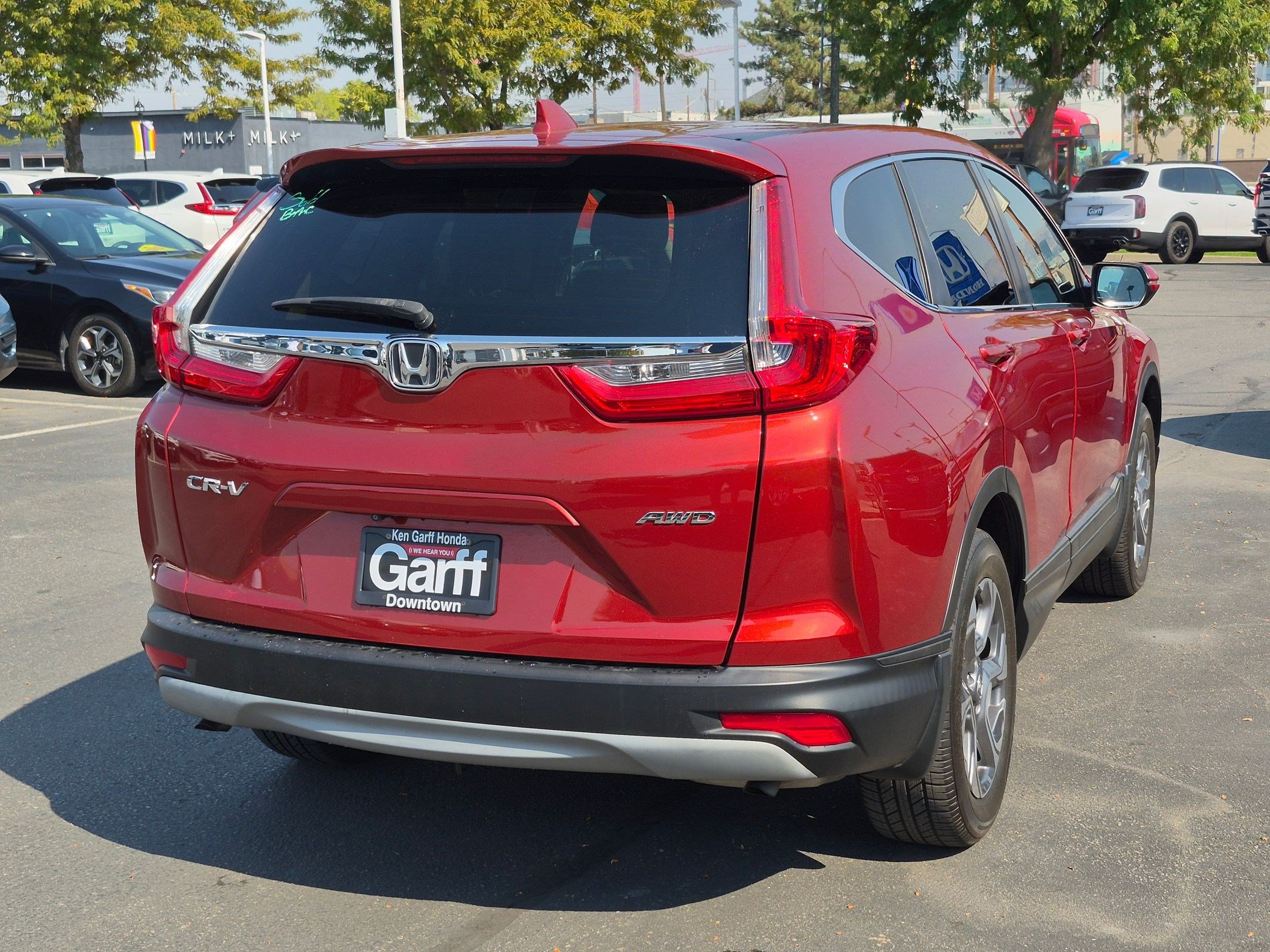 Used 2018 Honda CR-V EX image 3