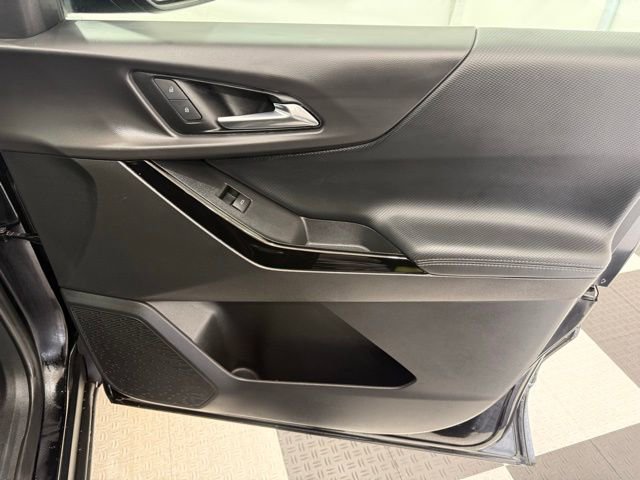 Used 2025 Chevrolet Equinox LT image 21