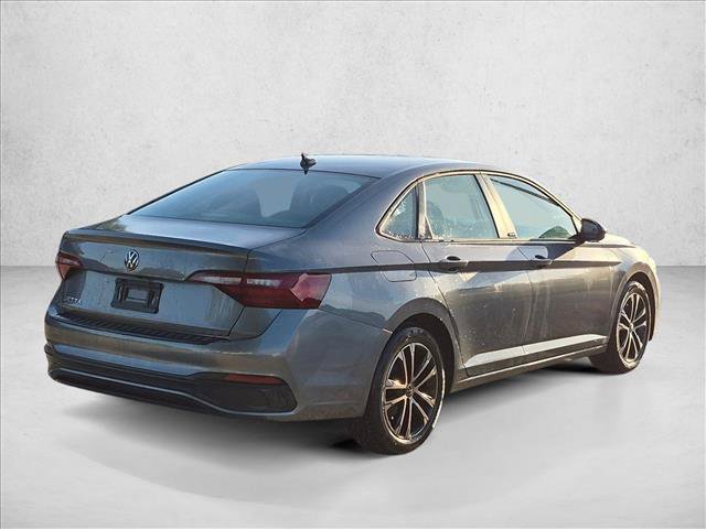 Used 2024 Volkswagen Jetta Sport FWD image 5