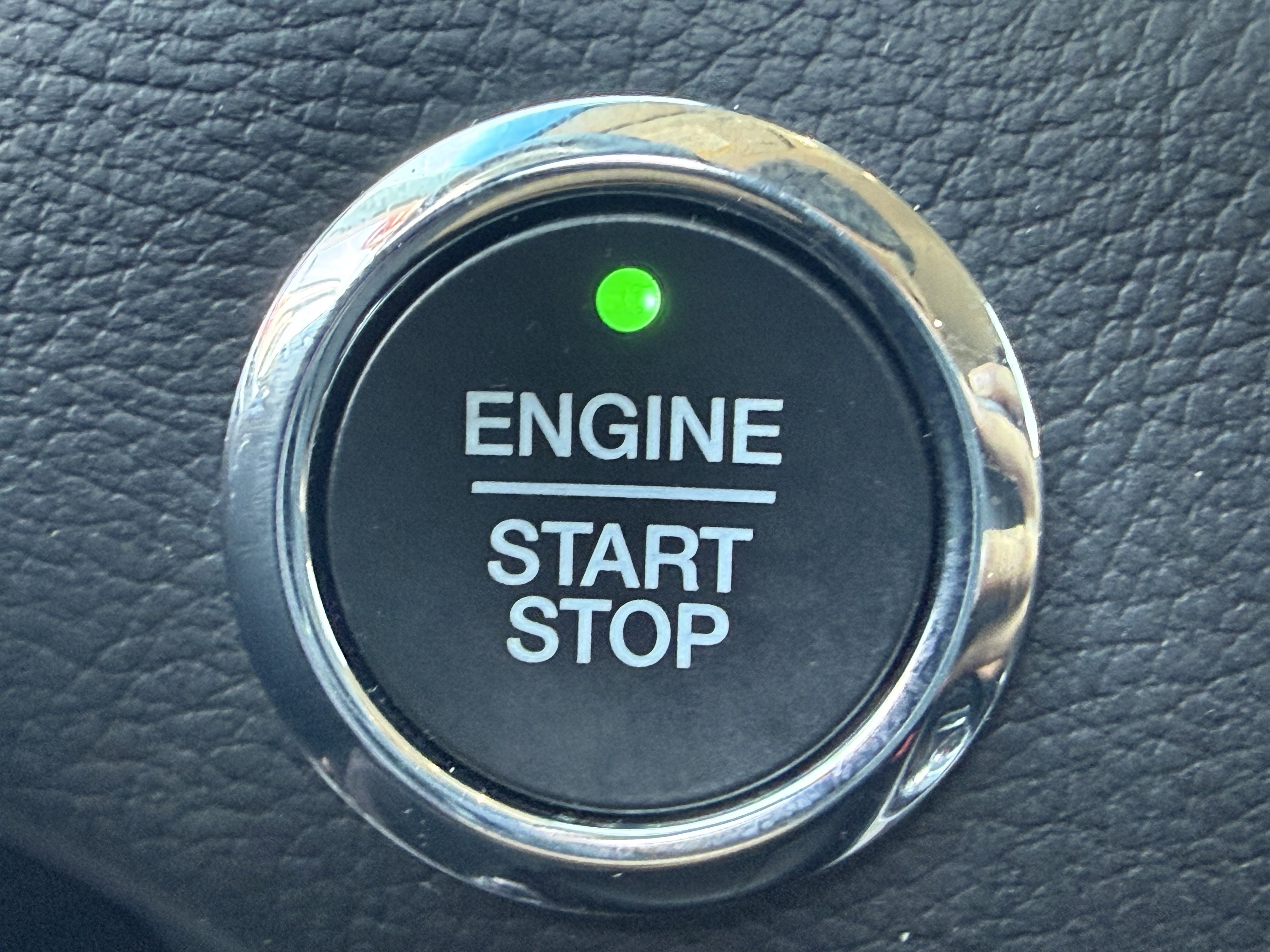 Used 2019 Ford Edge SEL w/ Equipment Group 201A image 20