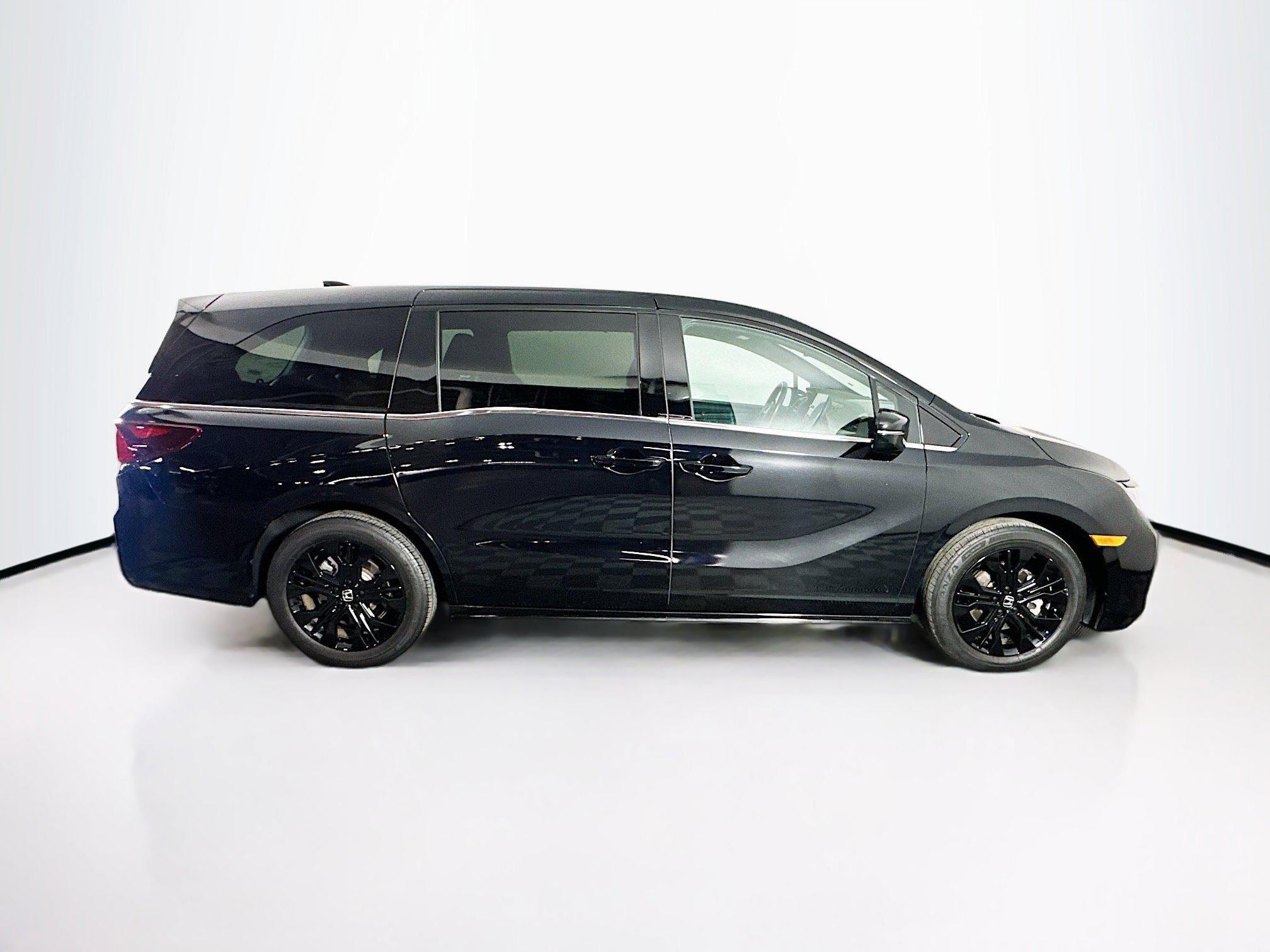 Used 2025 Honda Odyssey Sport-L image 10