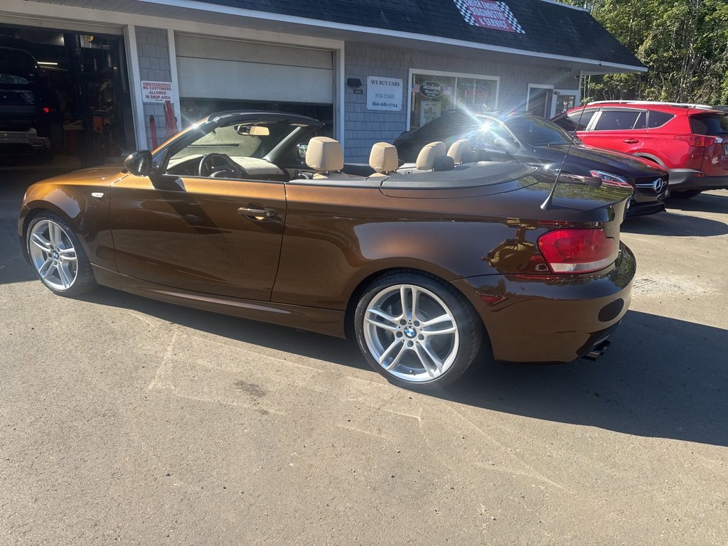 Used 2012 BMW 135i Convertible image 28