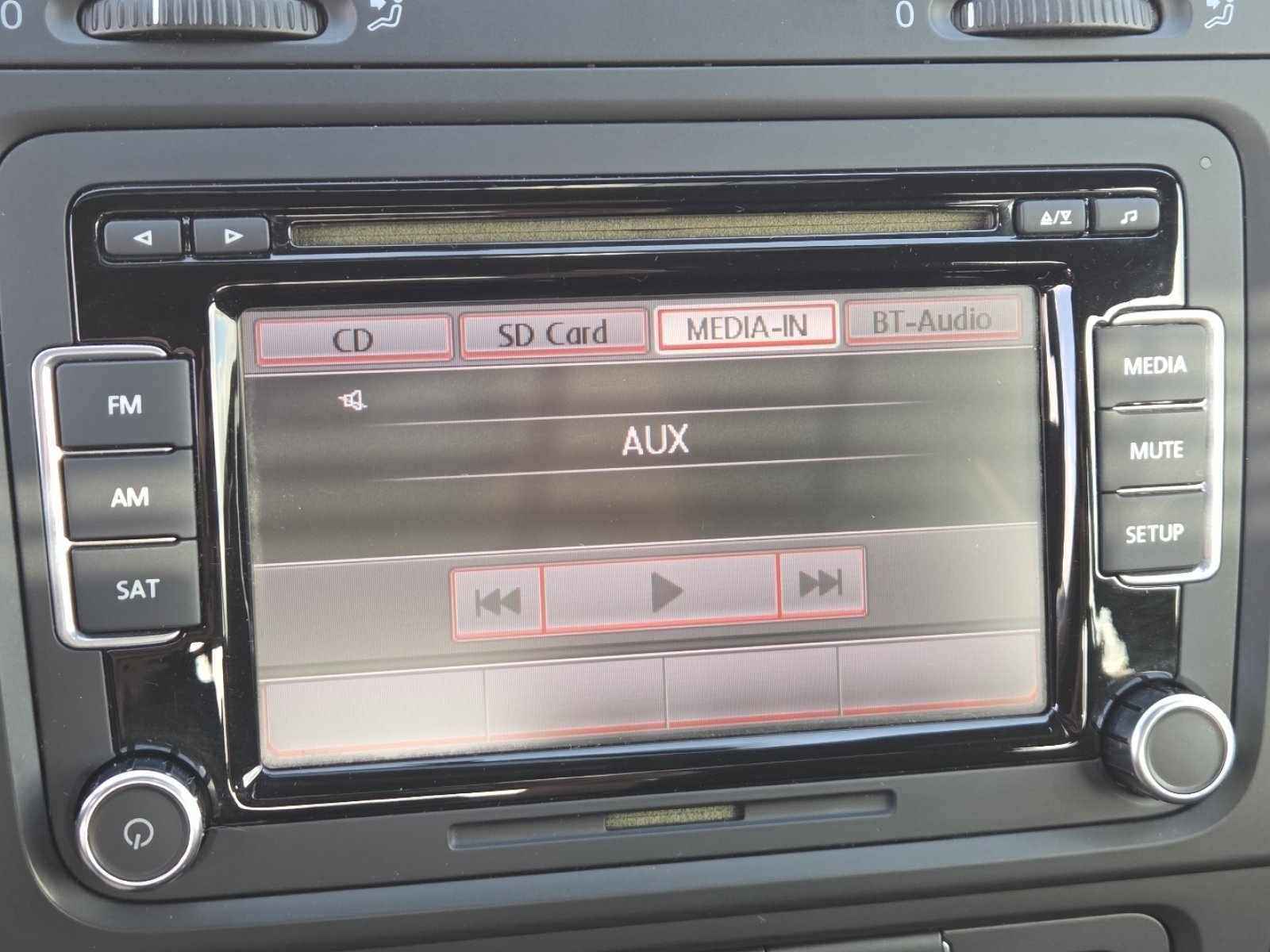 Used 2011 Volkswagen GTI 2-Door FWD image 4