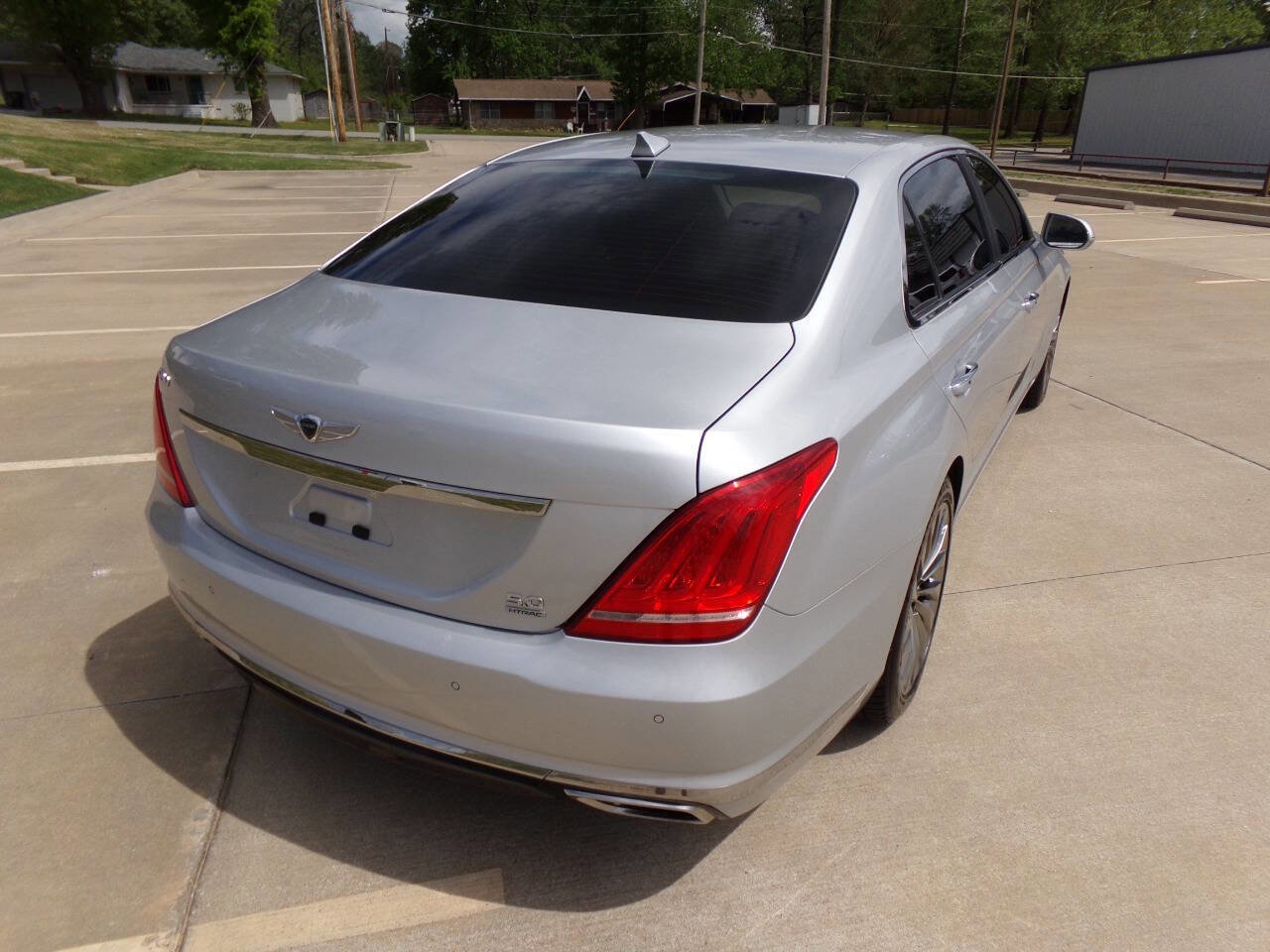 Used 2017 Genesis G90 5.0 Ultimate image 39