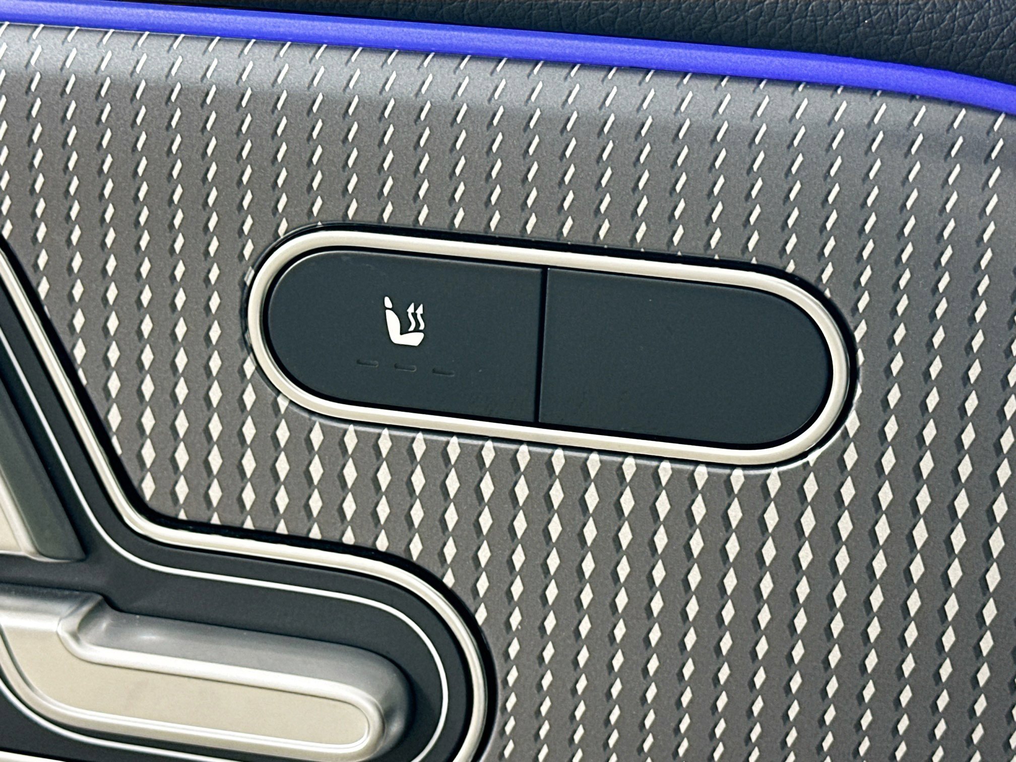 Certified 2023 Mercedes-Benz GLB 250 4MATIC image 25