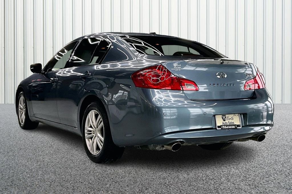Used 2010 INFINITI G37 x w/ Premium Pkg image 4