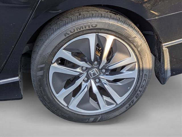 Used 2018 Honda Accord EX image 23