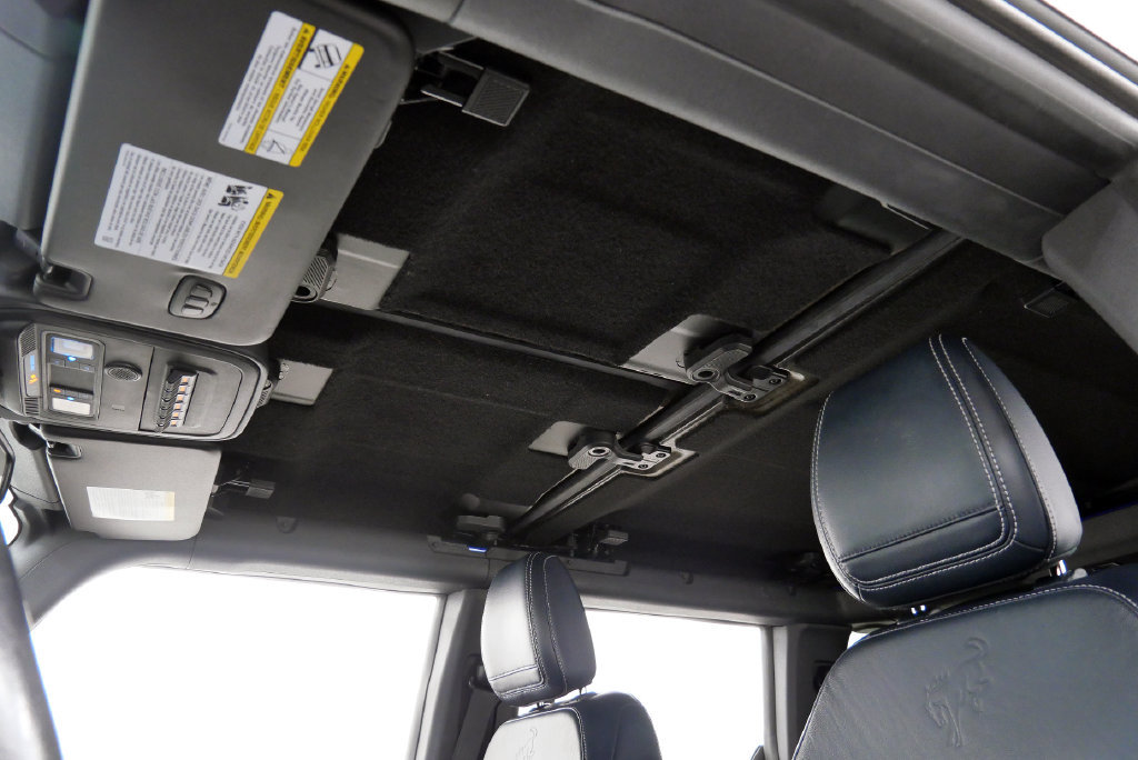 Used 2021 Ford Bronco First Edition AWD/4WD image 35