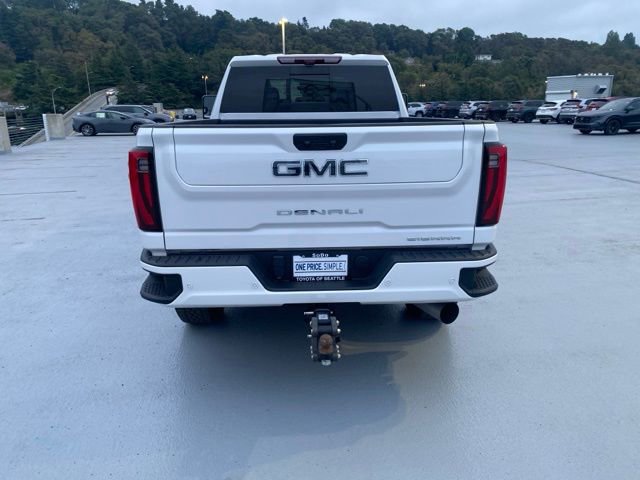 Used 2024 GMC Sierra 3500 Denali Ultimate image 8